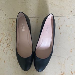 Taryn Rose Black Wedge Heels